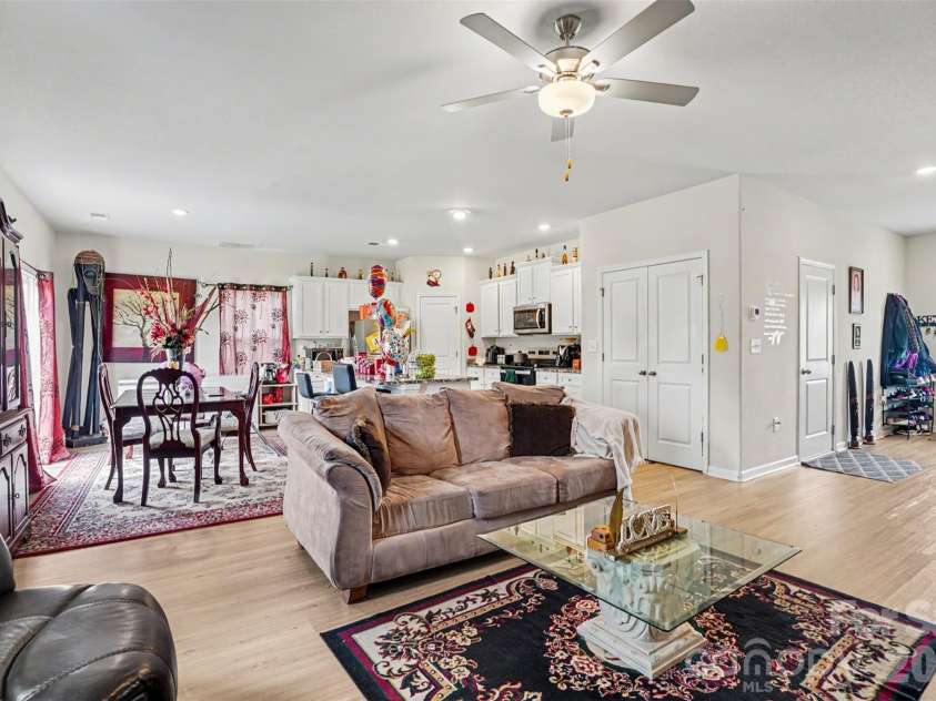 219 Aniston Lane, Shelby, NC 28152.  MLS# CAR4407564, YatesRealty ID 42611. 