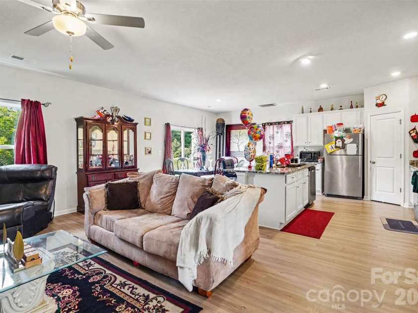 219 Aniston Lane, Shelby, NC 28152.  MLS# CAR4407564, YatesRealty ID 42611. 