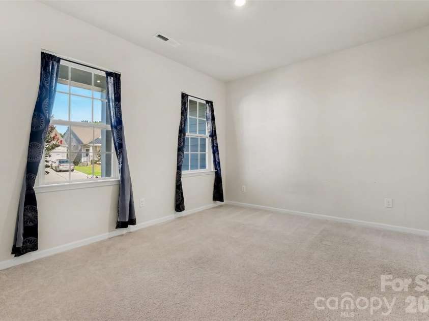 187 White Apple Way, Statesville, NC 28625.  MLS# CAR4410841, YatesRealty ID 42613. 