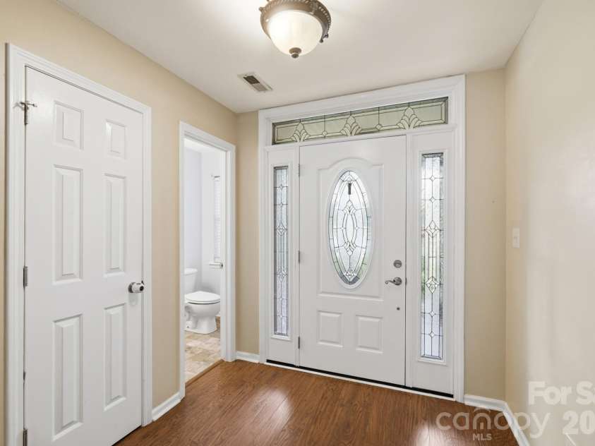 359 Linsbury Court, Gastonia, NC 28056.  MLS# CAR4411609, YatesRealty ID 42614. 