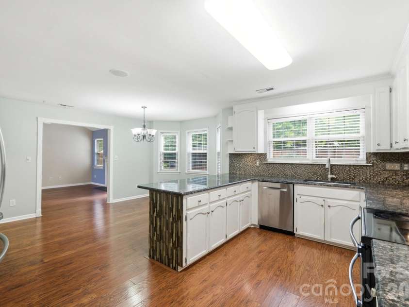 359 Linsbury Court, Gastonia, NC 28056.  MLS# CAR4411609, YatesRealty ID 42614. 