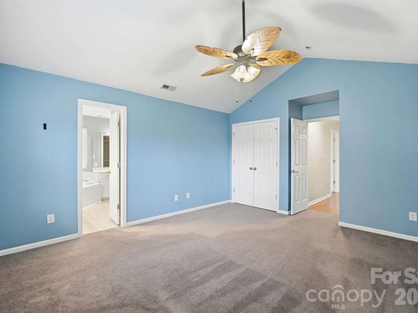 359 Linsbury Court, Gastonia, NC 28056.  MLS# CAR4411609, YatesRealty ID 42614. 