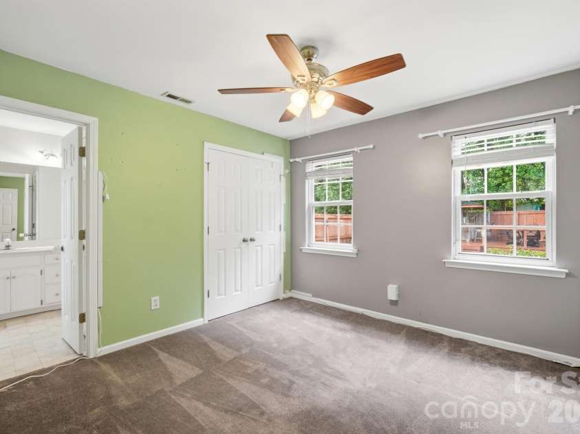 359 Linsbury Court, Gastonia, NC 28056.  MLS# CAR4411609, YatesRealty ID 42614. 