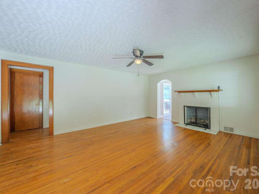 2150 Nc 80 Highway, Bakersville, NC 28705.  MLS# CAR4411879, YatesRealty ID 42615. 