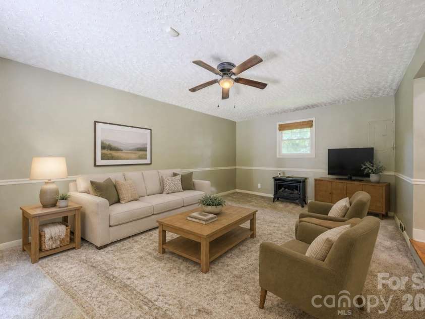 2150 Nc 80 Highway, Bakersville, NC 28705.  MLS# CAR4411879, YatesRealty ID 42615. Virtually staged den