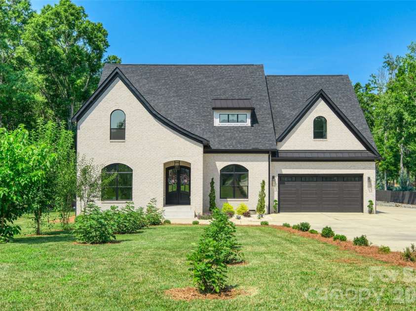 6905 Duncan Road, Indian Trail, NC 28079.  MLS# CAR4409459, YatesRealty ID 42618. 