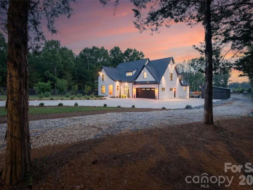 6905 Duncan Road, Indian Trail, NC 28079.  MLS# CAR4409459, YatesRealty ID 42618. 