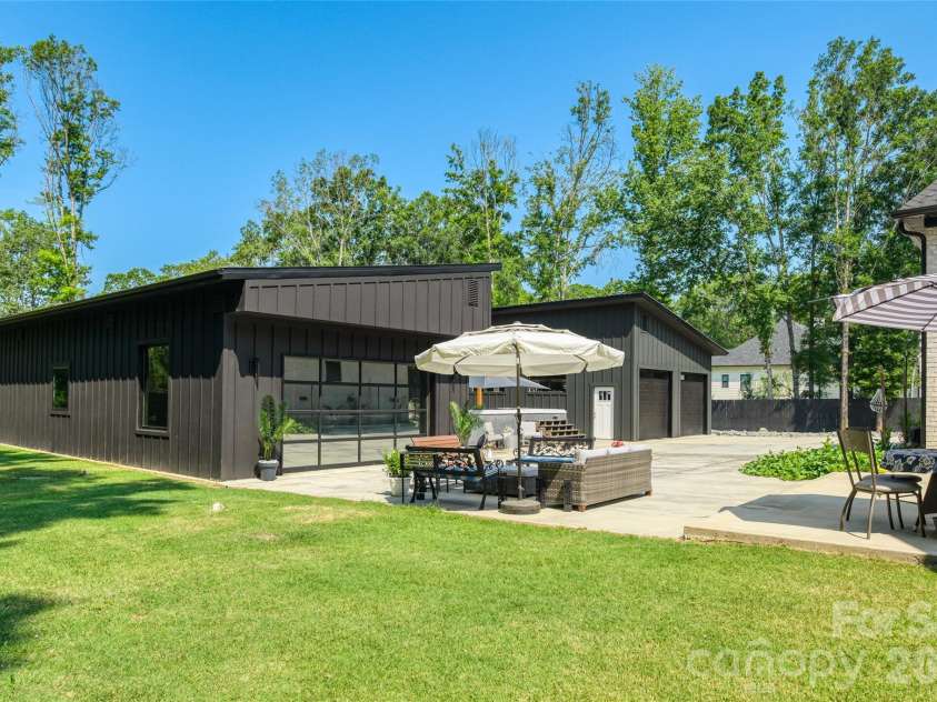 6905 Duncan Road, Indian Trail, NC 28079.  MLS# CAR4409459, YatesRealty ID 42618. 