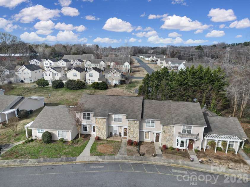 405 Heritage Parkway, Fort Mill, SC 29715.  MLS# CAR4349852, YatesRealty ID 4262. 