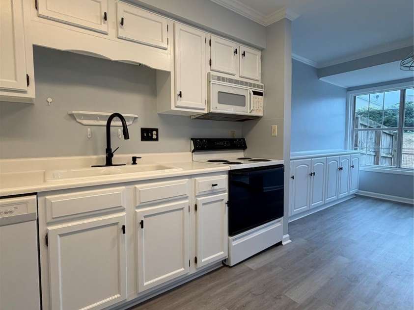 405 Heritage Parkway, Fort Mill, SC 29715.  MLS# CAR4349852, YatesRealty ID 4262. 