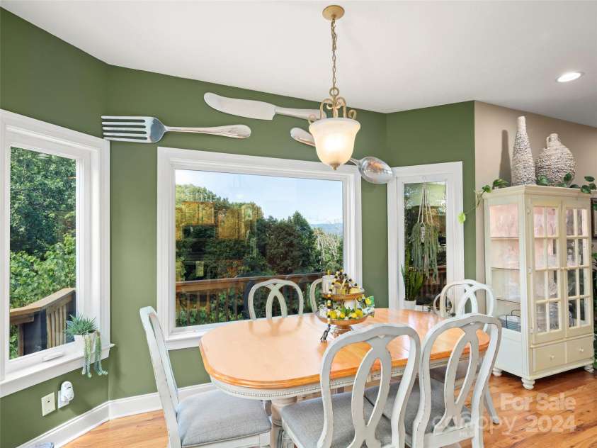 75 Timber Cove Court, Hendersonville, NC 28791.  MLS# CAR4161211, YatesRealty ID 4262. 