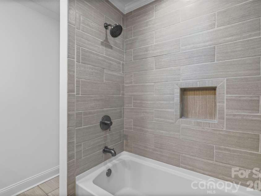 401 Martin Luther King Jr Avenue, Salisbury, NC 28144.  MLS# CAR4409808, YatesRealty ID 42625. 