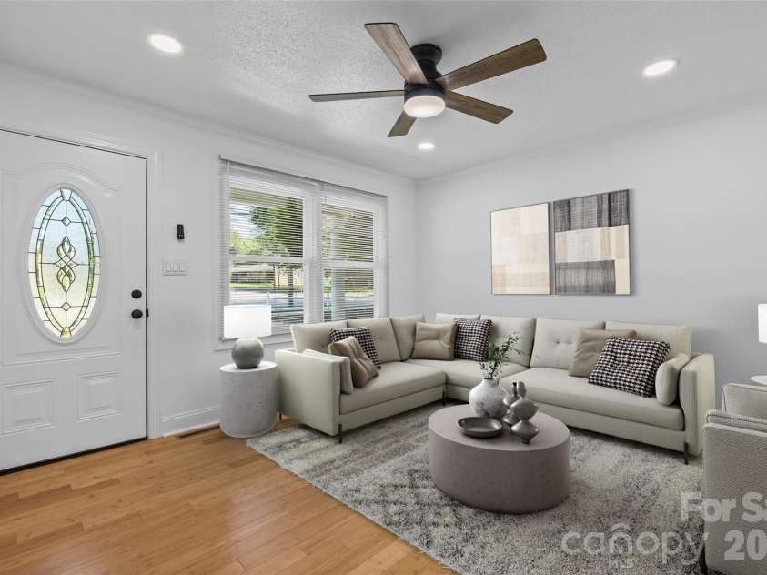 401 Martin Luther King Jr Avenue, Salisbury, NC 28144.  MLS# CAR4409808, YatesRealty ID 42625. Virtually Staged