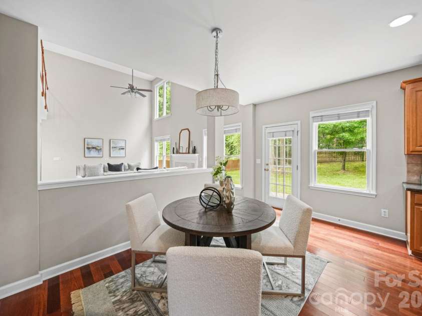13818 Ballantyne Meadows Drive, Charlotte, NC 28277.  MLS# CAR4398564, YatesRealty ID 42626. 