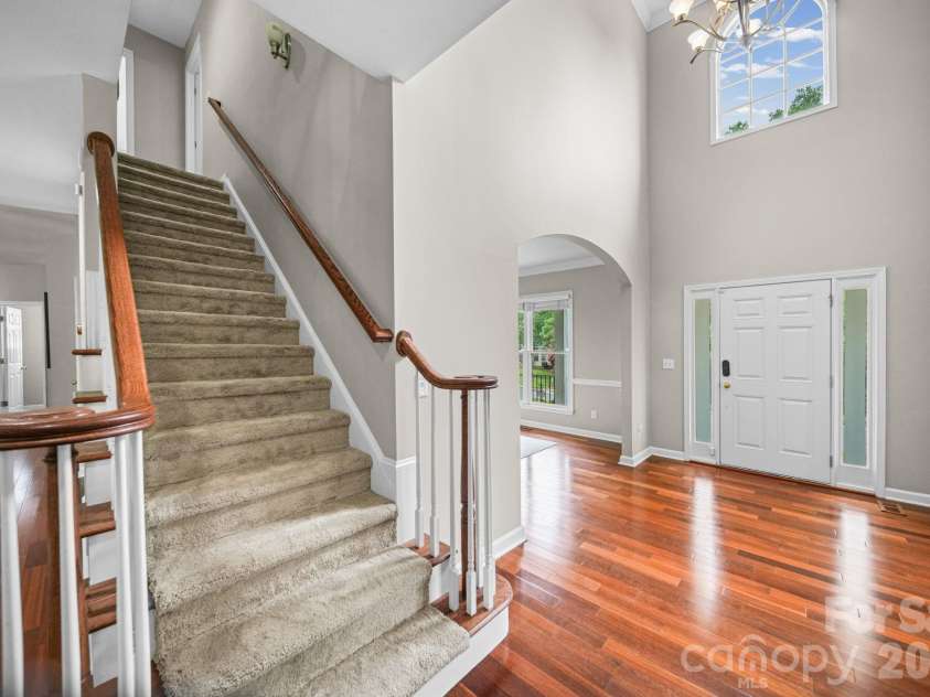 13818 Ballantyne Meadows Drive, Charlotte, NC 28277.  MLS# CAR4398564, YatesRealty ID 42626. 