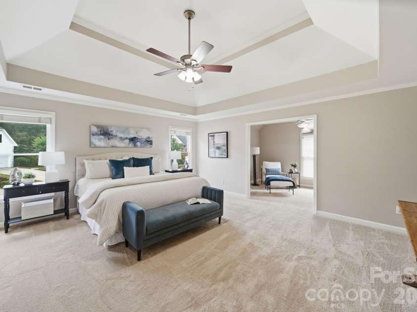 13818 Ballantyne Meadows Drive, Charlotte, NC 28277.  MLS# CAR4398564, YatesRealty ID 42626. 