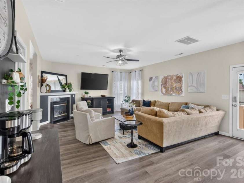 10926 Chrudan Drive, Charlotte, NC 28262.  MLS# CAR4403534, YatesRealty ID 42629. 