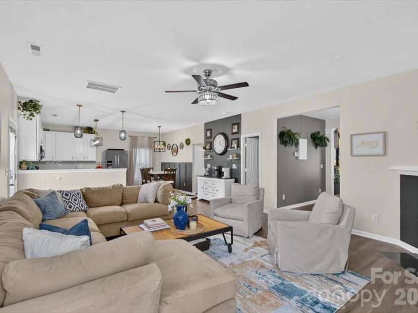 10926 Chrudan Drive, Charlotte, NC 28262.  MLS# CAR4403534, YatesRealty ID 42629. 