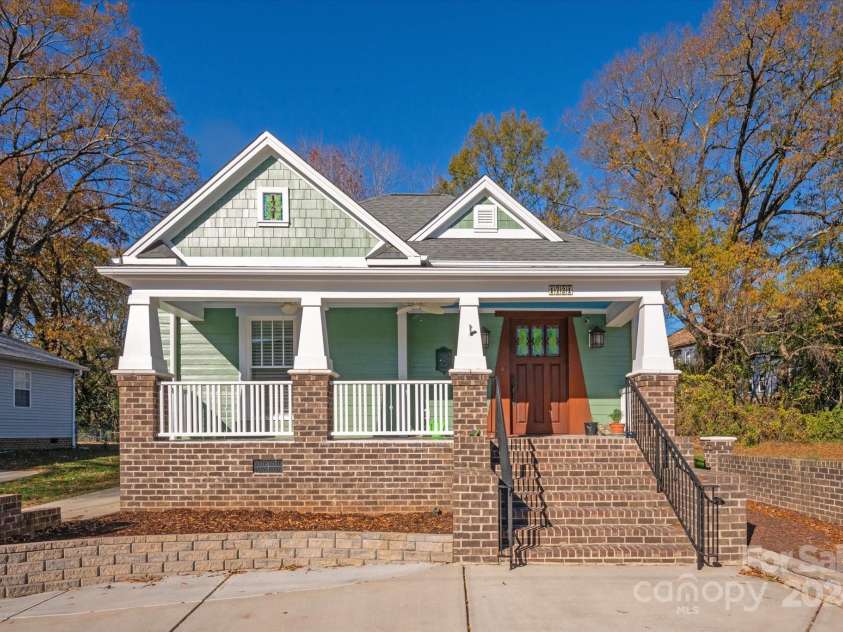 1721 Pegram Street, Charlotte, NC 28205.  MLS# CAR4202812, YatesRealty ID 4263. 