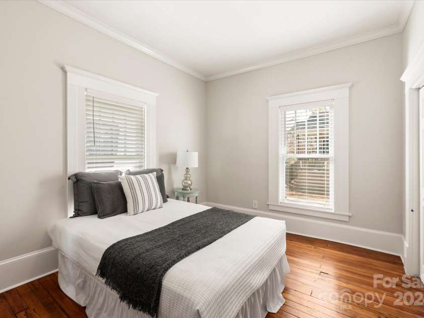 1721 Pegram Street, Charlotte, NC 28205.  MLS# CAR4202812, YatesRealty ID 4263. 