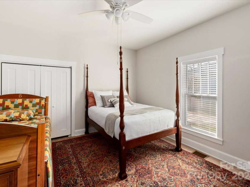 1721 Pegram Street, Charlotte, NC 28205.  MLS# CAR4202812, YatesRealty ID 4263. 