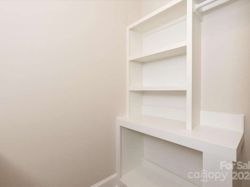 1721 Pegram Street, Charlotte, NC 28205.  MLS# CAR4202812, YatesRealty ID 4263. 