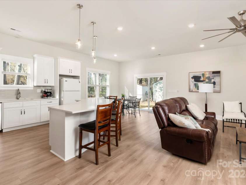 1721 Pegram Street, Charlotte, NC 28205.  MLS# CAR4202812, YatesRealty ID 4263. 
