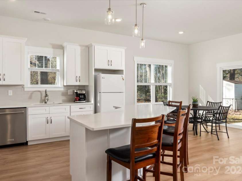 1721 Pegram Street, Charlotte, NC 28205.  MLS# CAR4202812, YatesRealty ID 4263. 