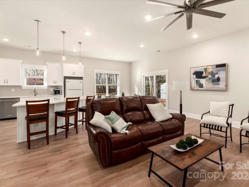 1721 Pegram Street, Charlotte, NC 28205.  MLS# CAR4202812, YatesRealty ID 4263. 