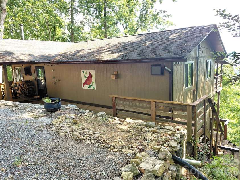 314 Blackberry Lane, Clyde, NC 28721.  MLS# CAR4388492, YatesRealty ID 42632. Access to the basement