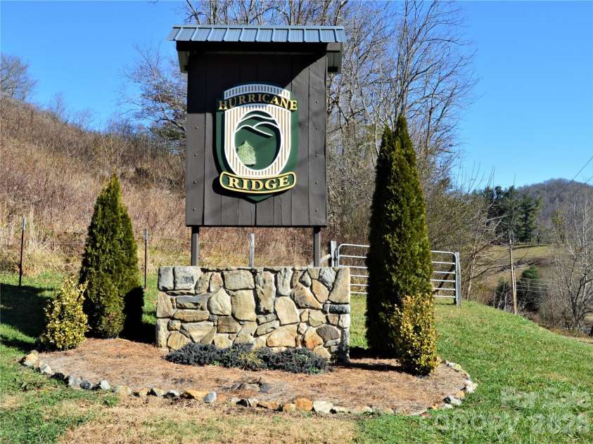 314 Blackberry Lane, Clyde, NC 28721.  MLS# CAR4388492, YatesRealty ID 42632. Hurricane Ridge