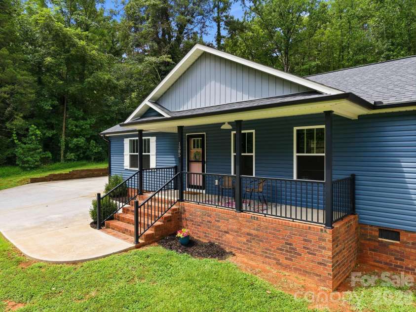1385 Ebenezer Road, China Grove, NC 28023.  MLS# CAR4403724, YatesRealty ID 42633. 