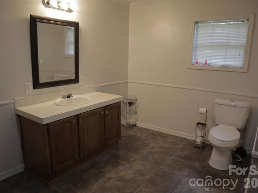 179 Hilltop Lane, Jefferson, SC 29718.  MLS# CAR4404881, YatesRealty ID 42634. 