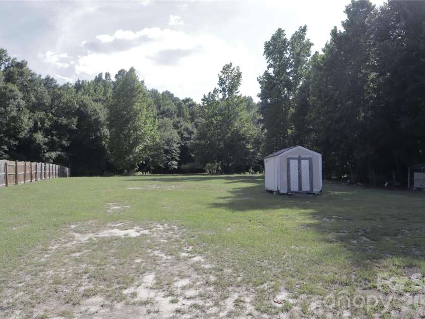 179 Hilltop Lane, Jefferson, SC 29718.  MLS# CAR4404881, YatesRealty ID 42634. 