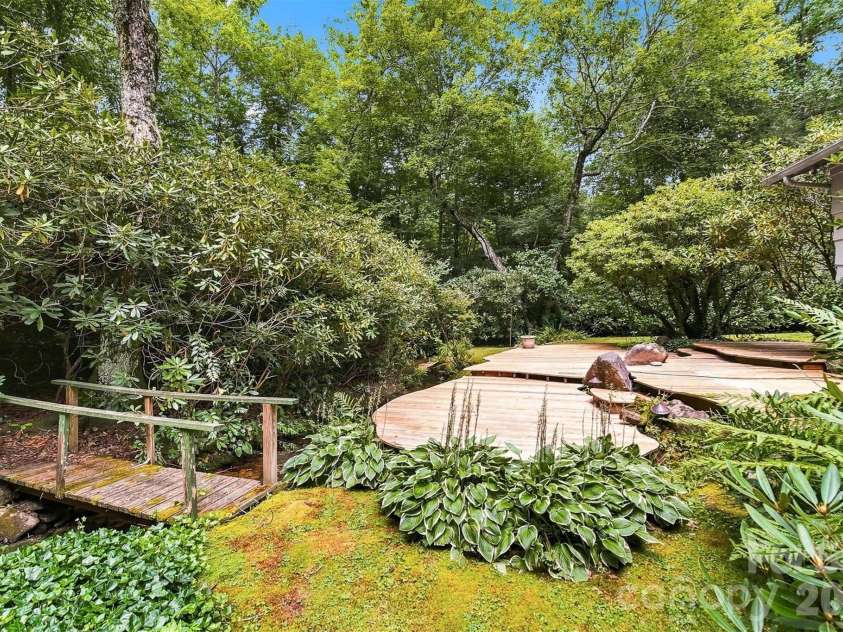 6354 Gingercake Road, Newland, NC 28657.  MLS# CAR4412931, YatesRealty ID 42636. 
