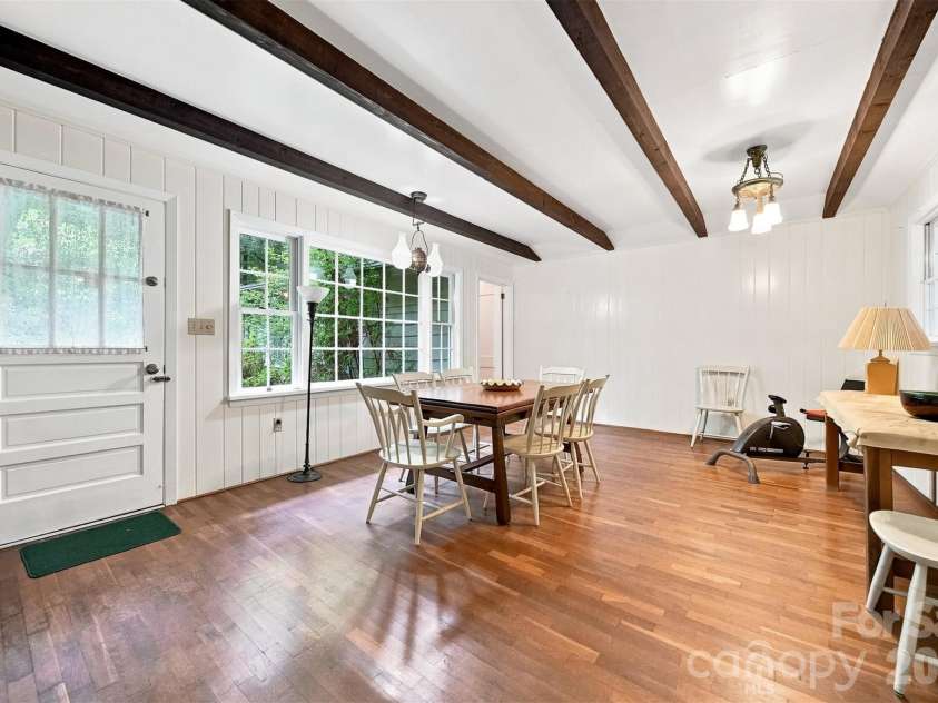 6354 Gingercake Road, Newland, NC 28657.  MLS# CAR4412931, YatesRealty ID 42636. 