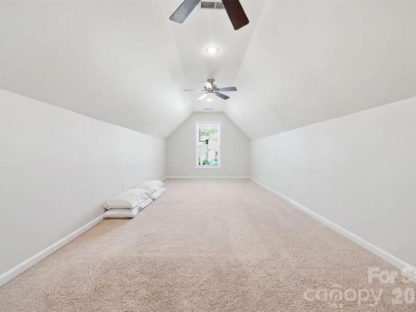 4510 18th Street Lane, Hickory, NC 28601.  MLS# CAR4410657, YatesRealty ID 42637. Bonus Room Upper