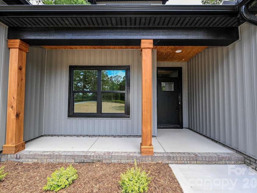 1822 New Salem Road, Monroe, NC 28110.  MLS# CAR4402589, YatesRealty ID 42638. 