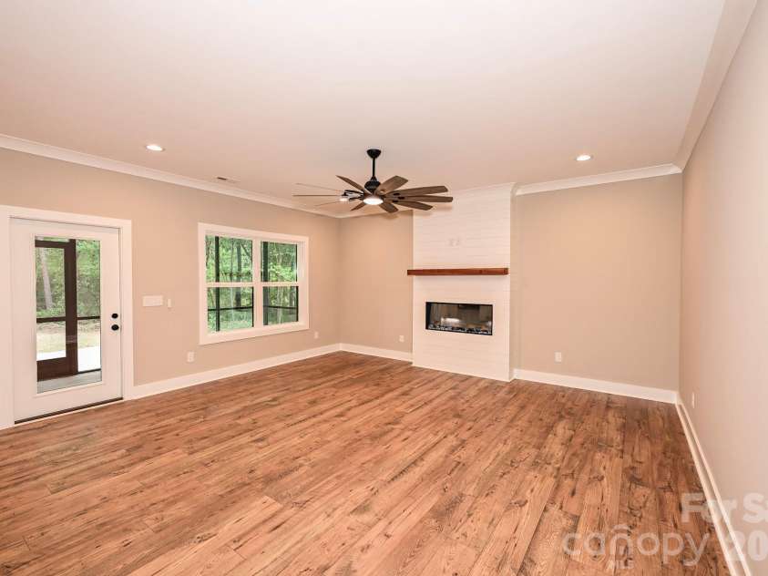 1822 New Salem Road, Monroe, NC 28110.  MLS# CAR4402589, YatesRealty ID 42638. 