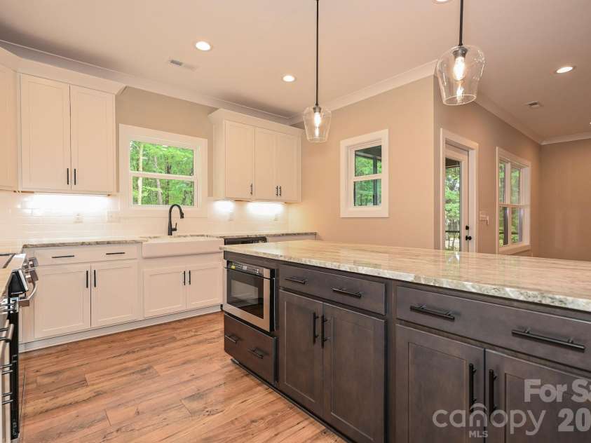 1822 New Salem Road, Monroe, NC 28110.  MLS# CAR4402589, YatesRealty ID 42638. 