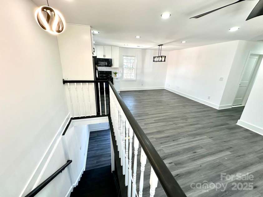 4513 Munsee Street, Charlotte, NC 28213.  MLS# CAR4218862, YatesRealty ID 4264. 