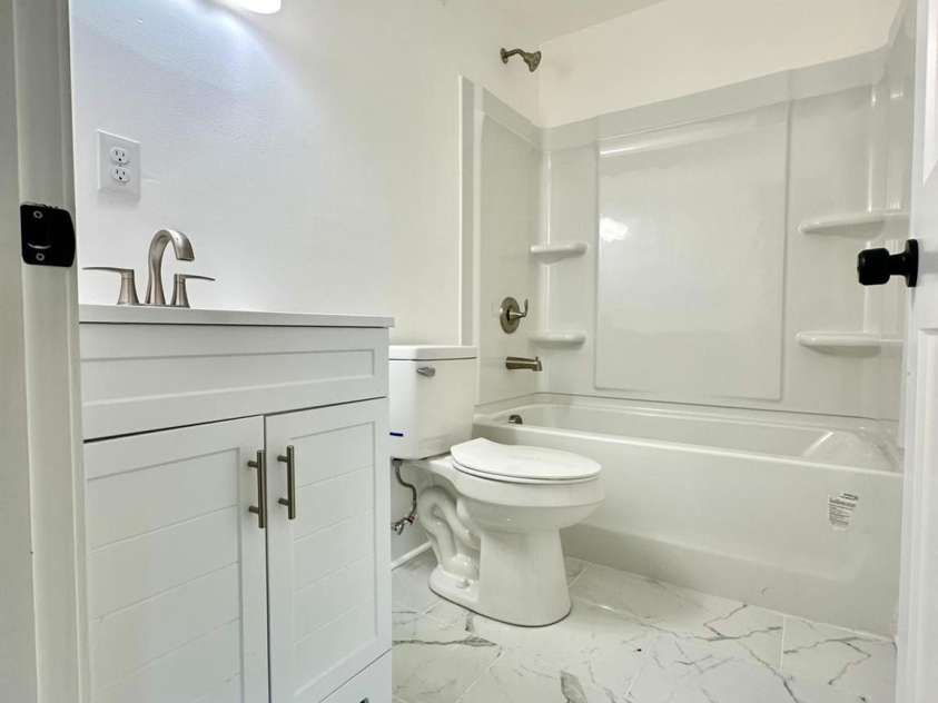 4513 Munsee Street, Charlotte, NC 28213.  MLS# CAR4218862, YatesRealty ID 4264. 