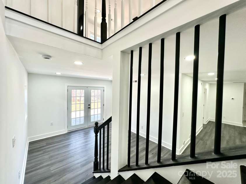 4513 Munsee Street, Charlotte, NC 28213.  MLS# CAR4218862, YatesRealty ID 4264. 