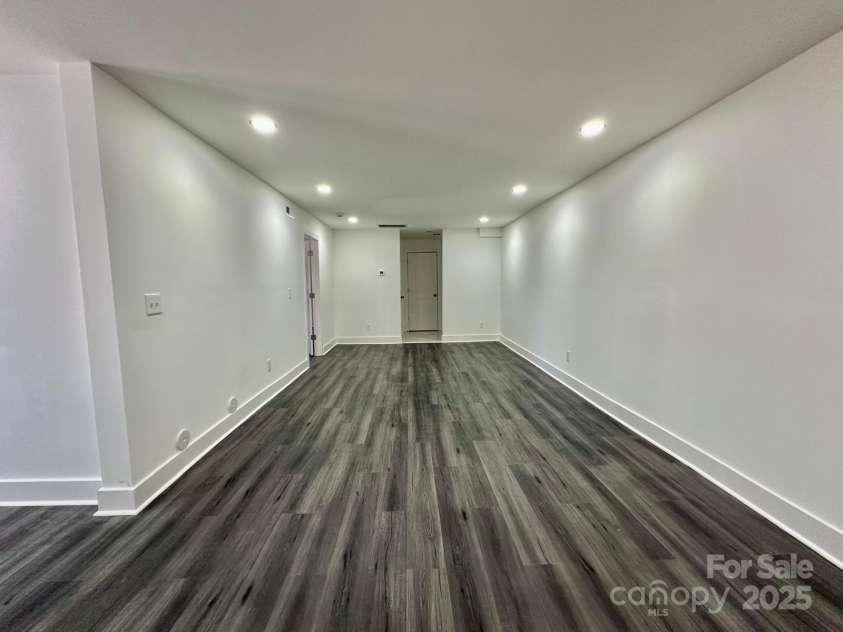 4513 Munsee Street, Charlotte, NC 28213.  MLS# CAR4218862, YatesRealty ID 4264. 