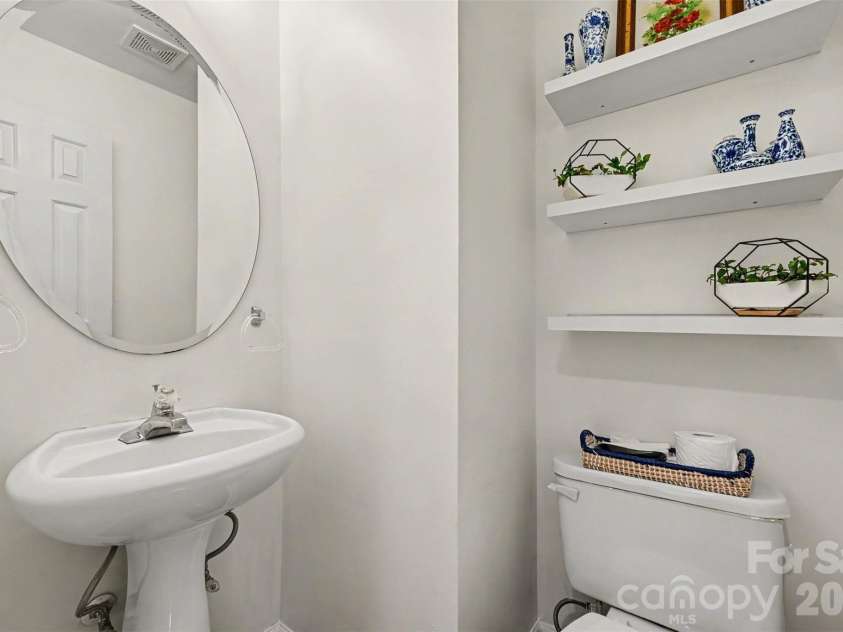 1707 Cottage Creek Road, Indian Trail, NC 28079.  MLS# CAR4411120, YatesRealty ID 42642. Half bath on main floor