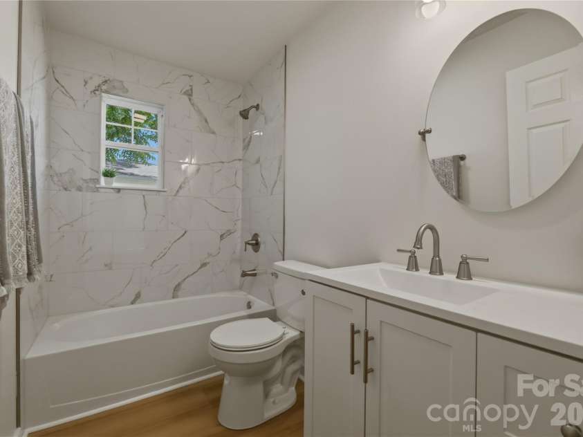 92 Spencer Avenue, Mooresville, NC 28115.  MLS# CAR4345908, YatesRealty ID 42646. 
