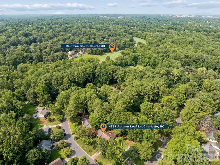4737 Autumn Leaf Lane, Charlotte, NC 28277.  MLS# CAR4404440, YatesRealty ID 42648. 