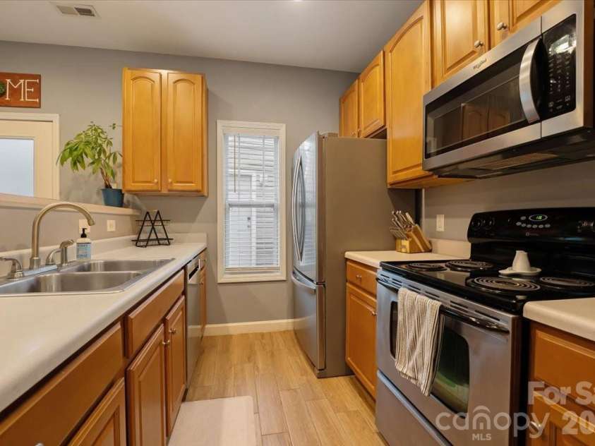 13055 Windy Lea Lane, Huntersville, NC 28078.  MLS# CAR4351204, YatesRealty ID 4265. 