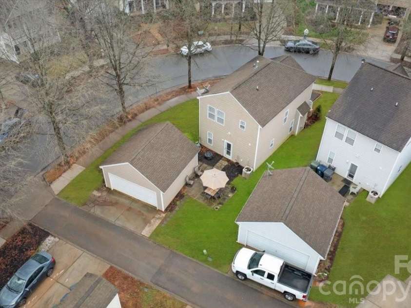 13055 Windy Lea Lane, Huntersville, NC 28078.  MLS# CAR4351204, YatesRealty ID 4265. 