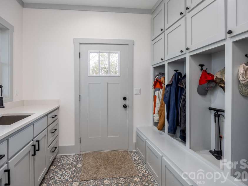 2207C Horton Cove Lake Water Road, Camden, SC 29020.  MLS# CAR4345214, YatesRealty ID 4265. 